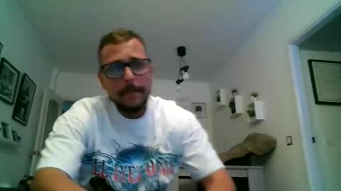 haze_john online show from March 8, 5:39 pm