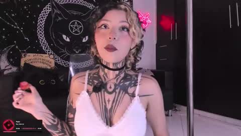 Hazell Witch online show from March 5, 4:49 pm