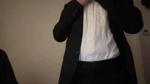 hchappel19 online show from September 23, 8:26 pm