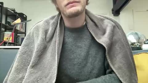 hchappel19 online show from February 1, 8:33 am