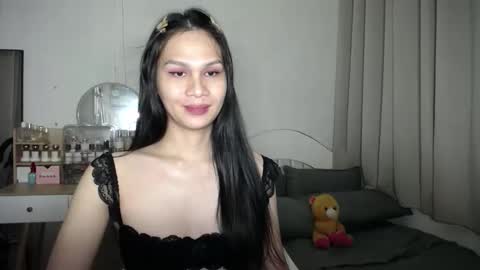 Snapshot of heather_bbyy chatting on October 3, 8:17 pm heather_bbyy online show from October 3, 8:17 pm