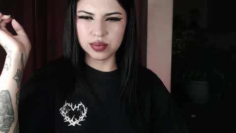 HEATHER DEMONZX   Please help me to reach 100 thumbs up online show from May 26, 5:24 am