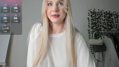 Akemi instinthemoodforlooove online show from December 10, 12:28 am