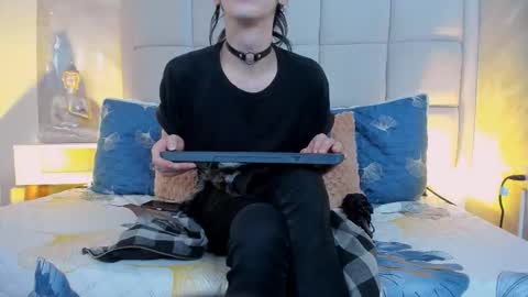 Snapshot of hecate1_ chatting on October 6, 8:04 pm Keira Hecate online show from October 6, 8:04 pm
