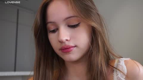 Nika next stream  200pm GMT online show from November 27, 12:13 pm