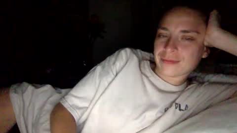 heidi_is_here_72 online show from July 18, 8:27 am