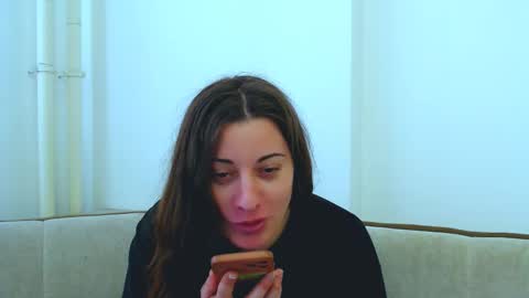 helen_adams_ online show from February 22, 9:45 am