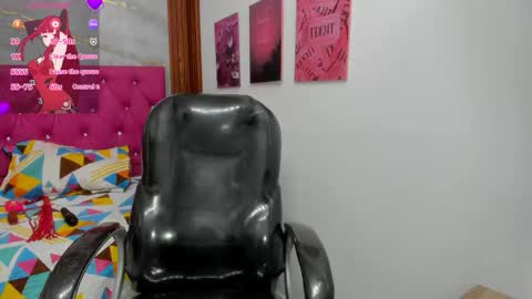 Helen online show from November 30, 7:21 pm