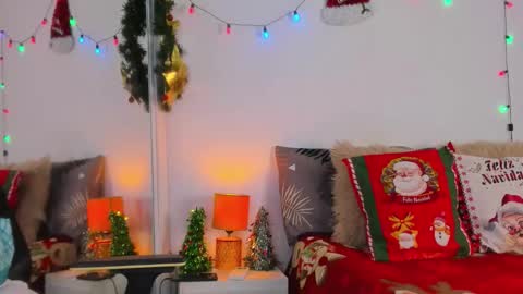 Helena Santos  online show from December 22, 11:06 am