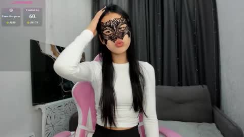 Hi I am Helen online show from March 28, 2:13 am