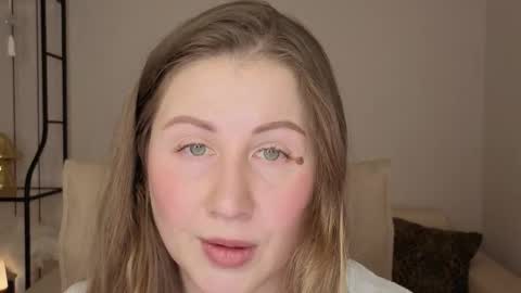 Helen online show from November 28, 1:57 am