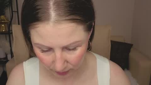 Helen online show from June 9, 2:00 am