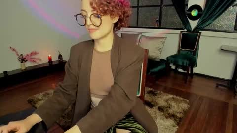 Heliconia online show from February 21, 3:20 am