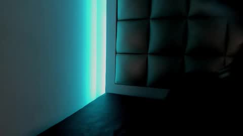 hellen__smith_ online show from February 23, 3:42 am