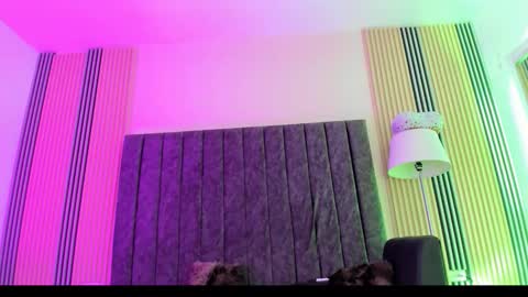 Snapshot of hellen_rice chatting on October 5, 12:57 pm hellen_rice online show from October 5, 12:57 pm