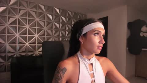 Snapshot of hellen_tease chatting on September 29, 8:41 pm Hellen online show from September 29, 8:41 pm