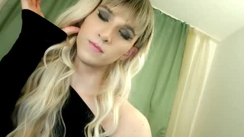 Helen Spellman online show from March 6, 12:54 am