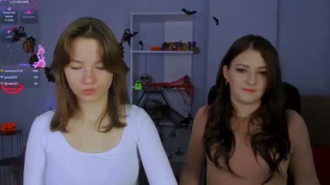 Helli online show from October 19, 7:29 pm