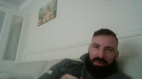 hellobunbunx0 online show from April 11, 7:35 am