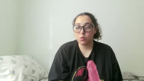 hellooli online show from December 16, 10:05 pm