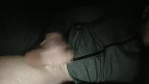 helpmenut101 online show from April 8, 10:13 pm