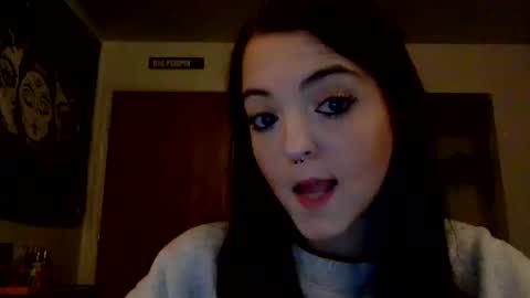 Snapshot of heluvhayli69 chatting on October 20, 3:00 am SexGoddess online show from October 20, 3:00 am