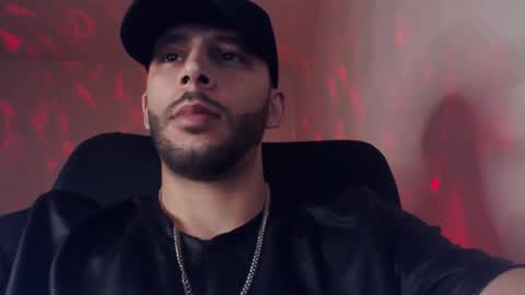 HenryAxe online show from September 19, 2:37 am