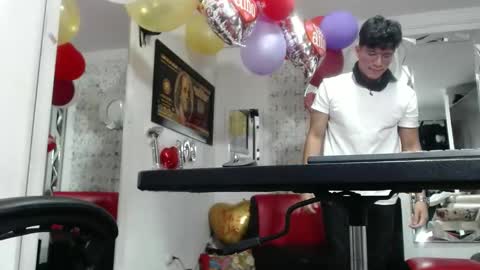 hercules_men online show from February 15, 10:44 am