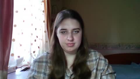 hess_luna_ online show from November 25, 10:25 am