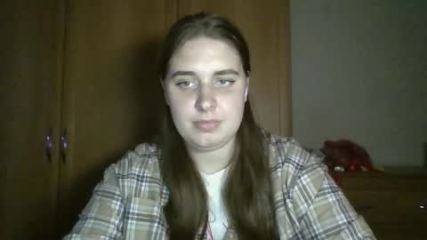 hess_luna_ online show from September 24, 3:30 pm