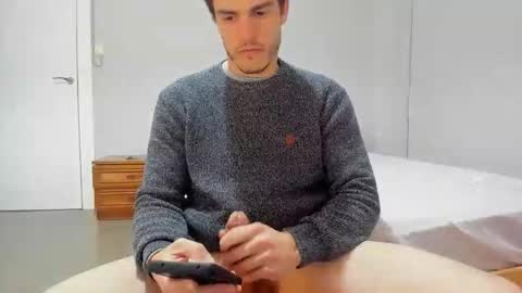 heterooli online show from December 5, 2:15 pm