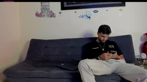 yeis online show from April 2, 8:49 pm