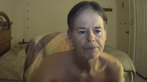 hewes1 online show from February 9, 6:50 am