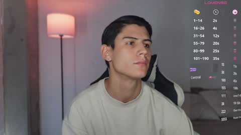 hey_cesard online show from April 17, 1:35 pm