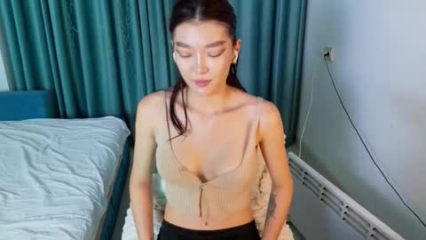 Snapshot of hey_herbal chatting on September 27, 2:59 pm Audrey online show from September 27, 2:59 pm