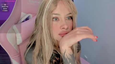 Bambi.....Help me get 100 likes in the satisfaction bar. online show from March 10, 7:22 am