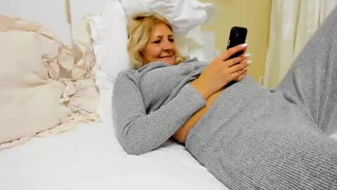 Heyheygrey online show from March 1, 6:54 pm