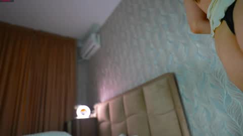 Maneki-Neko online show from April 3, 7:04 am