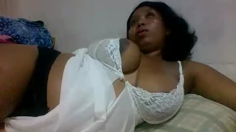 hheritinaa online show from December 20, 12:56 pm