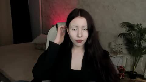 Lina online show from January 5, 8:12 pm