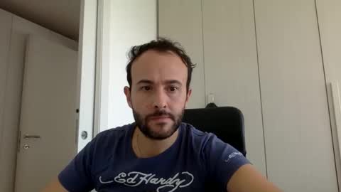 Snapshot of hhombre chatting on September 25, 8:43 am hhombre online show from September 25, 8:43 am