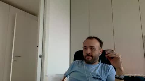 hhombre online show from November 7, 9:34 am