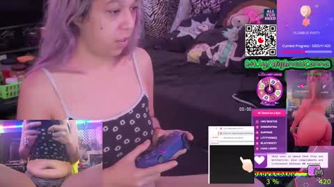 Snapshot of highnesscanna chatting on October 1, 1:59 am HiGHNESS CANNA online show from October 1, 1:59 am