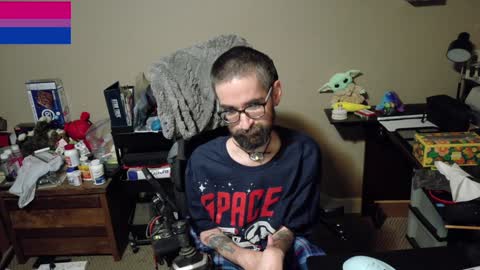 Snapshot of highpriest_belial chatting on January 5, 2:27 am James Belial online show from January 5, 2:27 am
