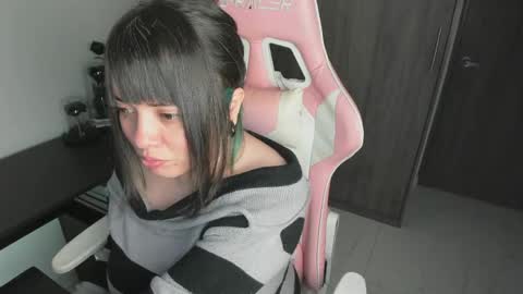 hikaru_arimura online show from April 17, 2:25 am