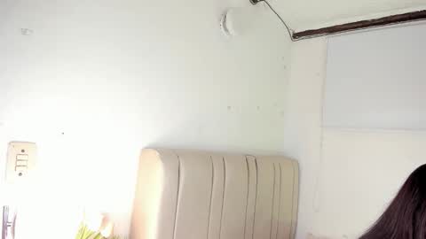 Hila online show from February 13, 2:04 am