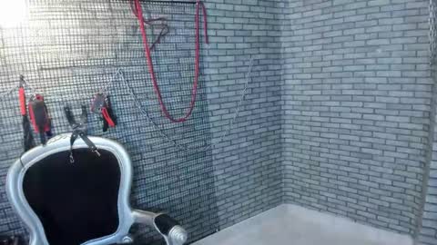 Hillary  online show from March 19, 2:17 am