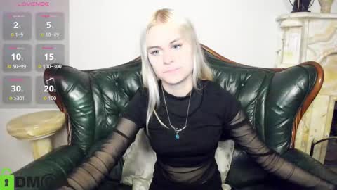 hilleva online show from October 13, 8:22 pm