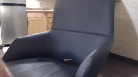 Himmnmm1000 online show from December 14, 3:17 am