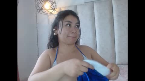 hinata lee online show from November 24, 5:33 pm